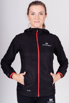 Женская куртка для бега с капюшоном Nordski Run black